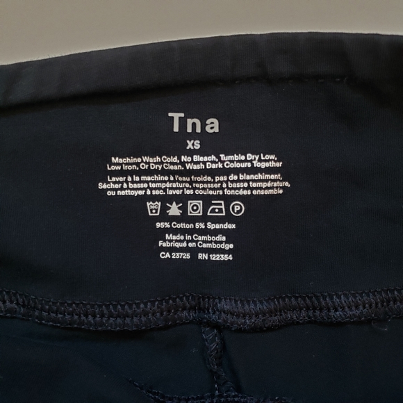 💫$5💫 Aritzia TNA Atmosphere Leggings - size XS - Picture 5 of 5